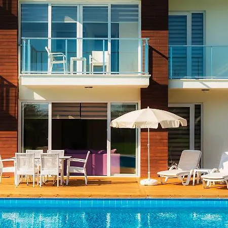 别墅 Orka Villas *